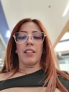 Snapshot of Alis_xxx chatting on July 21, 7:04 pm Alis xxx online show from July 21, 7:04 pm