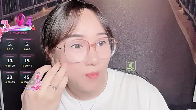 Liqinqin online show from September 10, 3:55 pm