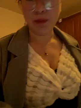 Snapshot of Liqinqin chatting on October 29, 2:10 am Liqinqin online show from October 29, 2:10 am