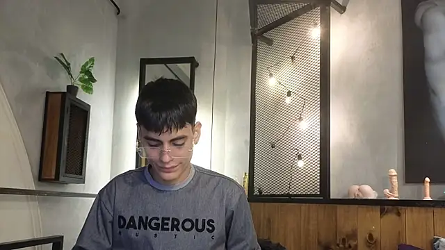 Dani mc1 online show from December 22, 11:32 am