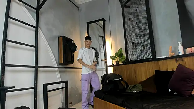 Snapshot of Dani_mc1 chatting on October 24, 11:31 am Dani mc1 online show from October 24, 11:31 am