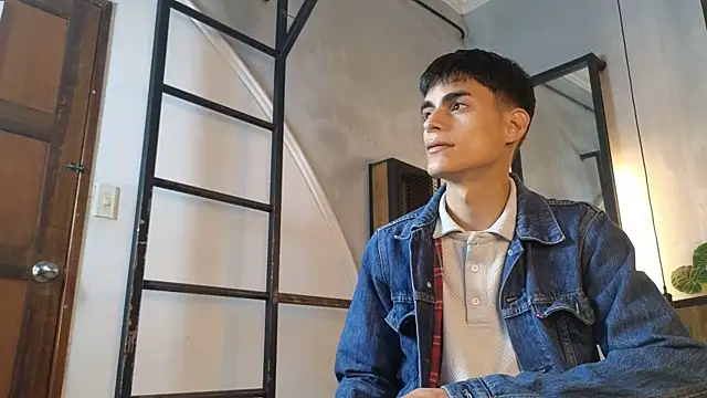 Dani mc1 online show from December 16, 11:25 am