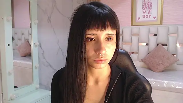 allyssa bellini s online show from September 19, 8:24 pm