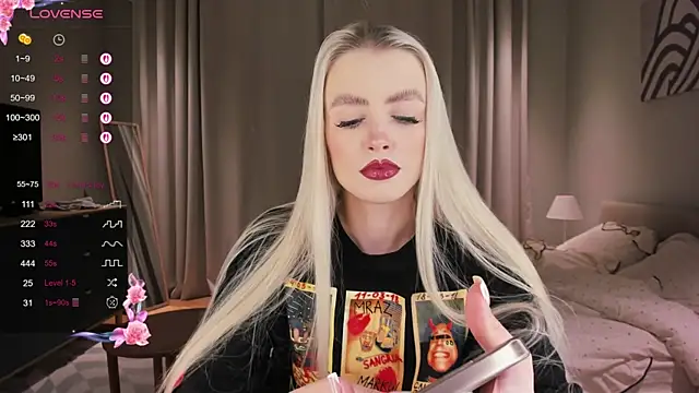 sashaloveyou online show from November 16, 10:24 pm