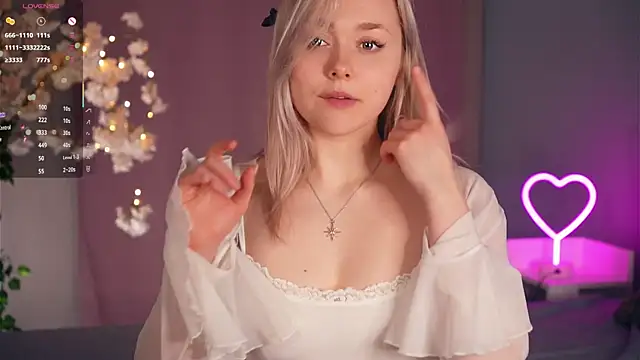 AccaCroyle online show from February 17, 7:22 pm