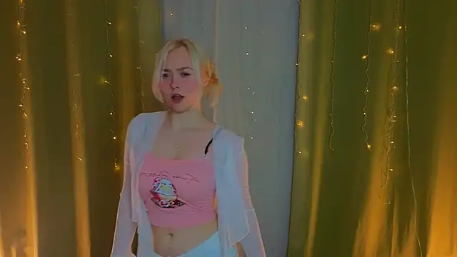 AccaCroyle online show from November 5, 7:50 pm