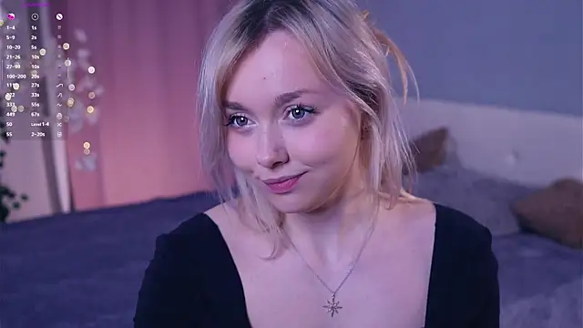 AccaCroyle online show from April 12, 6:11 pm