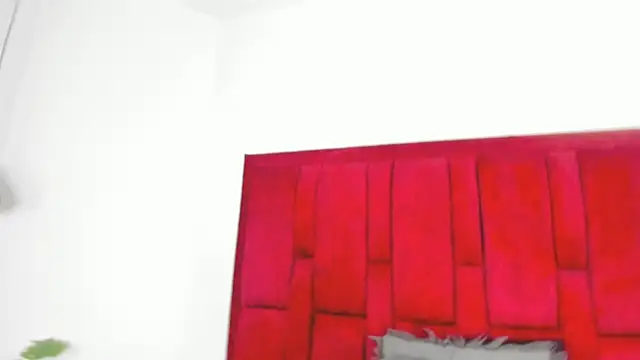 Snapshot of Samy_Grey01 chatting on September 18, 10:46 pm Samy Grey01 online show from September 18, 10:46 pm