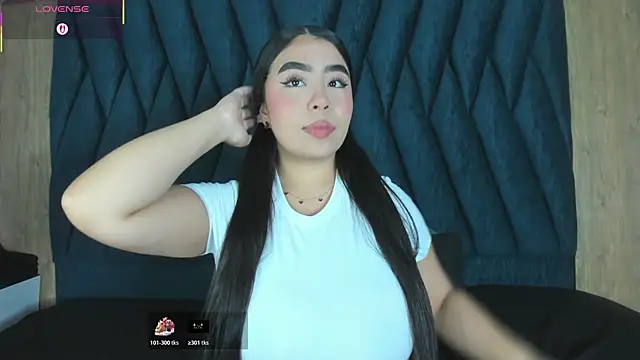 Snapshot of Samy_Grey01 chatting on November 18, 3:21 am Samy Grey01 online show from November 18, 3:21 am