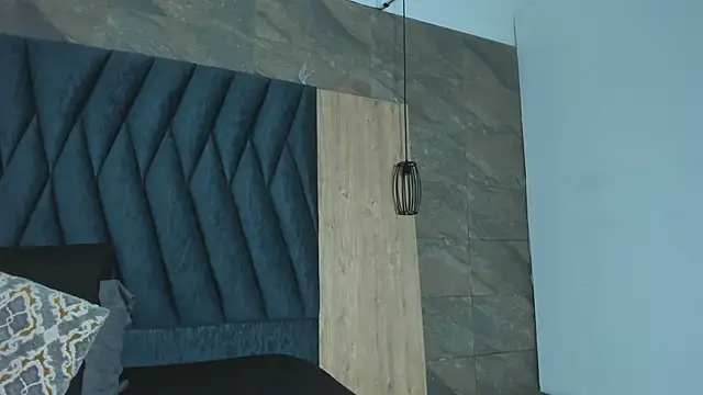 Snapshot of Samy_Grey01 chatting on October 24, 3:05 am Samy Grey01 online show from October 24, 3:05 am