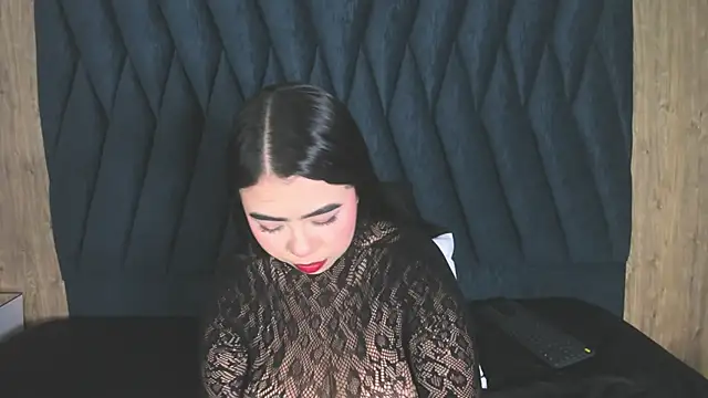 Snapshot of Samy_Grey01 chatting on November 7, 3:11 am Samy Grey01 online show from November 7, 3:11 am