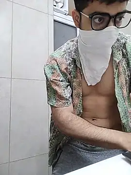 mrmasseur06 online show from July 4, 7:40 pm