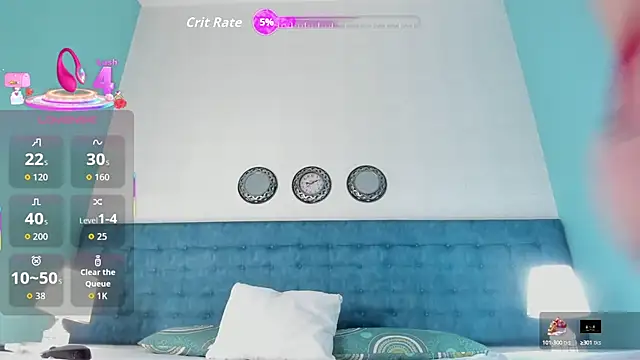 Snapshot of PaulinnaBlue chatting on October 7, 8:32 pm PaulinnaBlue online show from October 7, 8:32 pm