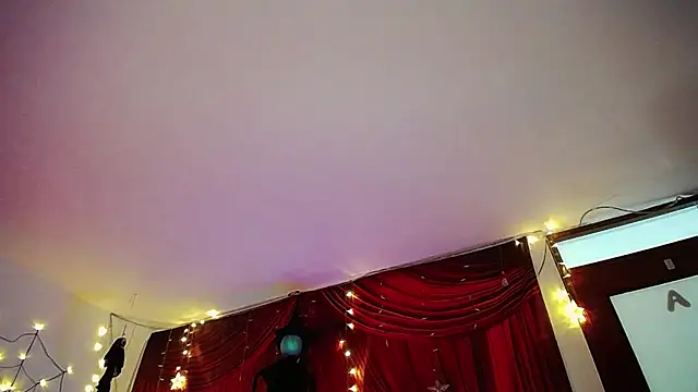 Snapshot of Noha_Lux chatting on October 8, 12:39 pm Noha Lux online show from October 8, 12:39 pm