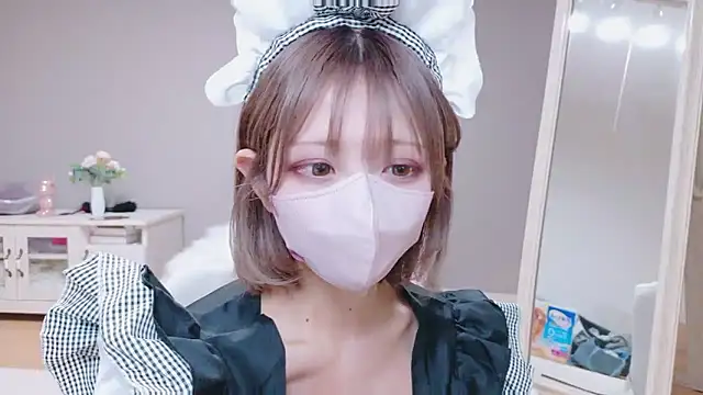 Snapshot of ka_na_ta_ch chatting on February 10, 11:20 am ka na ta ch online show from February 10, 11:20 am