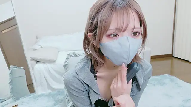 Snapshot of ka_na_ta_ch chatting on February 19, 12:46 pm ka na ta ch online show from February 19, 12:46 pm