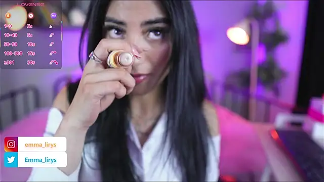 Emma and Issac online show from September 30, 5:13 am