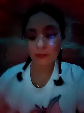 Lily-o online show from November 4, 10:46 pm