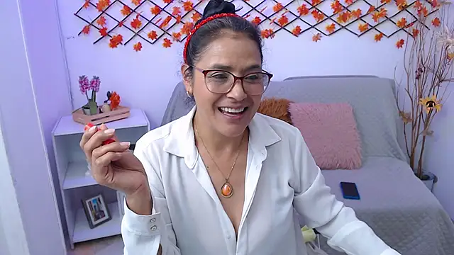 AmandaPeet online show from November 29, 6:52 pm