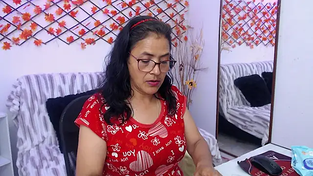 AmandaPeet online show from December 1, 9:15 pm