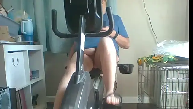 Snapshot of DareGoneWrong chatting on January 18, 5:49 pm DareGoneWrong online show from January 18, 5:49 pm