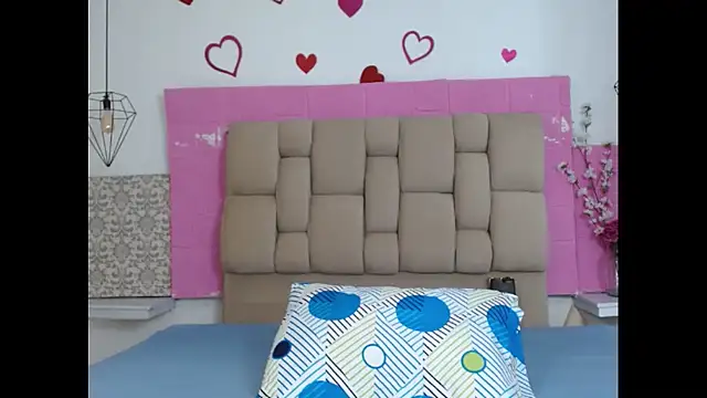 Snapshot of Damary_Leon chatting on June 17, 7:13 pm Damary Leon online show from June 17, 7:13 pm