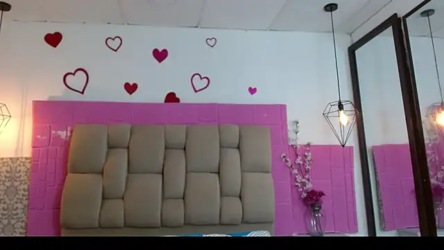 Damary Leon online show from March 12, 7:51 pm