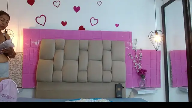 Damary Leon online show from March 26, 7:12 pm