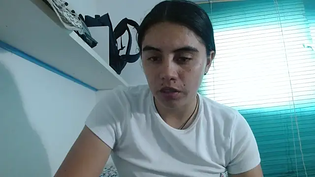 Arieeel 09 online show from April 13, 4:11 pm