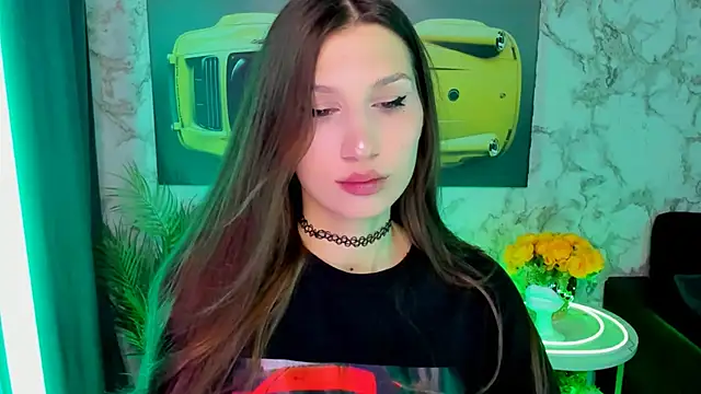 Mollyinyourmind online show from April 14, 10:26 pm