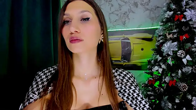 Mollyinyourmind online show from January 12, 4:25 pm