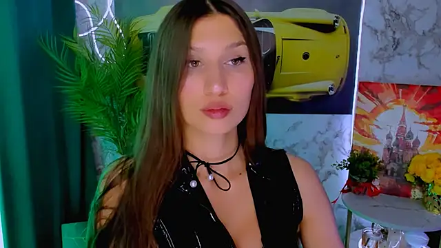 Mollyinyourmind online show from February 6, 9:11 pm