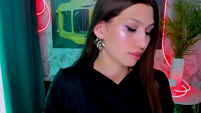 Mollyinyourmind online show from February 19, 9:23 pm