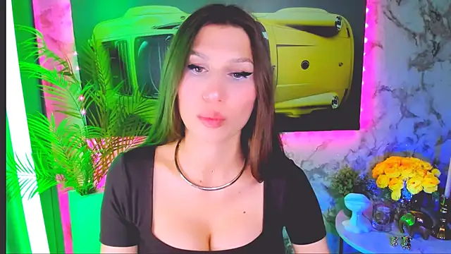 Mollyinyourmind online show from September 14, 8:31 pm