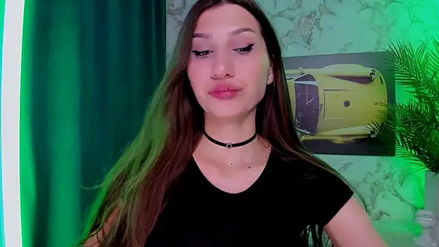Mollyinyourmind online show from May 13, 2:18 am