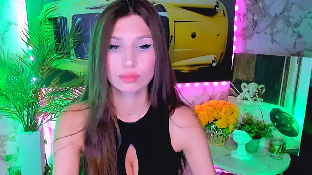 Mollyinyourmind online show from October 3, 3:57 pm