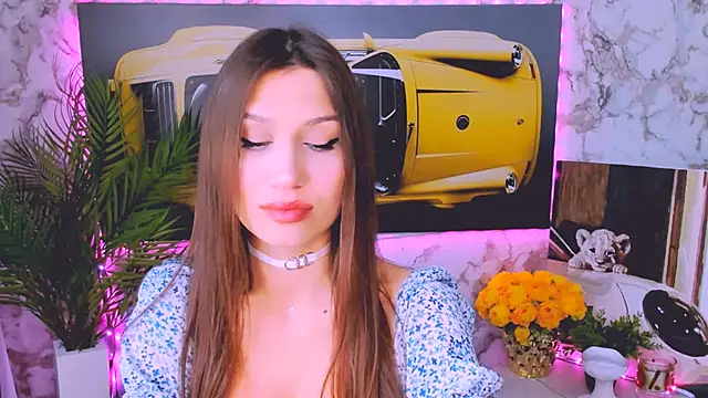 Mollyinyourmind online show from October 2, 9:45 am