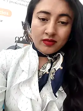 Snapshot of AMATISTA__16 chatting on May 12, 12:22 pm AMATISTA 16 online show from May 12, 12:22 pm