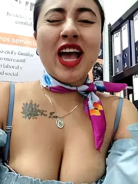 Snapshot of AMATISTA__16 chatting on May 21, 12:24 pm AMATISTA 16 online show from May 21, 12:24 pm