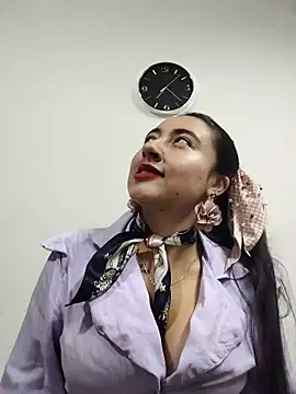 AMATISTA  16 online show from October 16, 12:24 pm