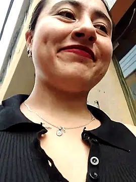 AMATISTA  16 online show from January 13, 12:20 pm