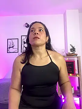 leiablack online show from January 10, 12:11 pm