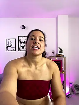 leiablack online show from January 8, 6:47 pm