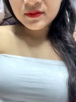 Snapshot of Xuka119 chatting on November 19, 2:44 am Xuka119 online show from November 19, 2:44 am