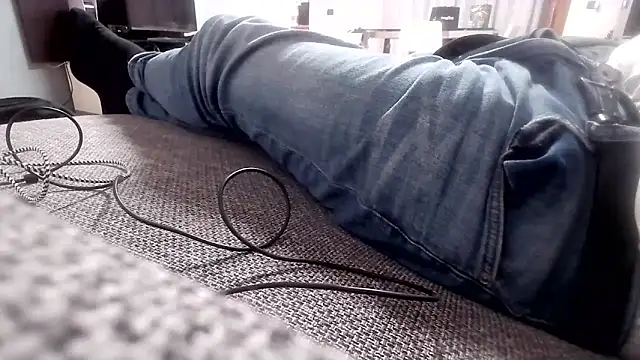 cucciolotto76 online show from November 12, 5:39 pm