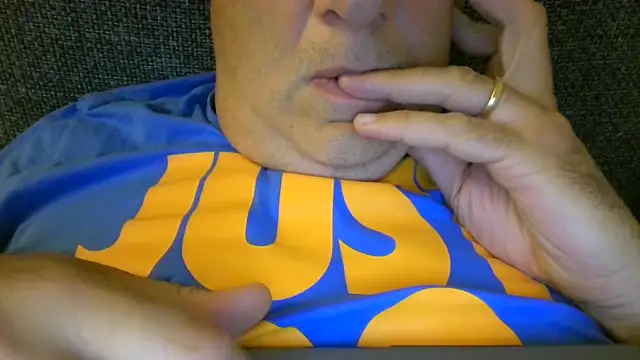 Snapshot of cucciolotto76 chatting on June 5, 10:15 pm cucciolotto76 online show from June 5, 10:15 pm