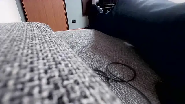 cucciolotto76 online show from November 13, 8:02 pm