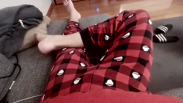 cucciolotto76 online show from December 17, 10:04 pm