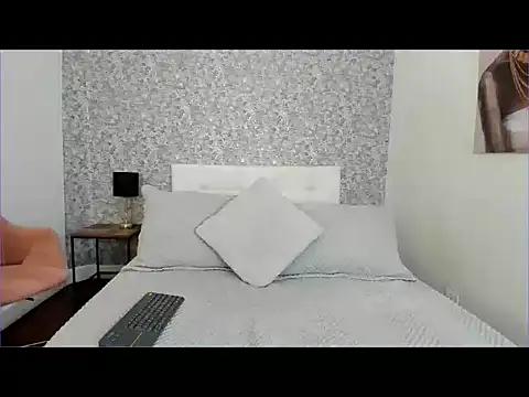 Snapshot of megan_samuels chatting on September 17, 7:38 pm megan samuels online show from September 17, 7:38 pm