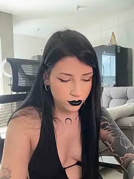 Privad ravenna online show from February 4, 6:03 pm